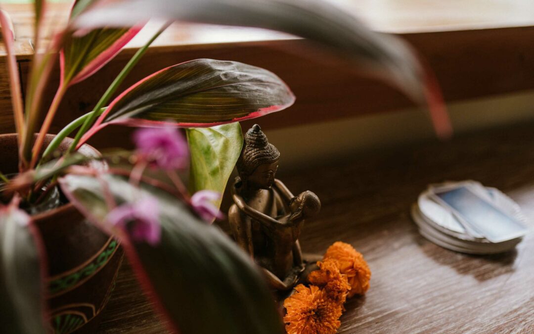 The Difference Between Yoga and Buddhism