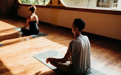 Love & Mindfulness: How Being Present Can Transform Your Relationship